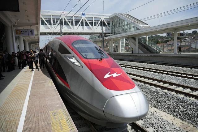 SAONON發電機組助力雅萬高鐵正式啟用！可靠電力保障列車穩定運行